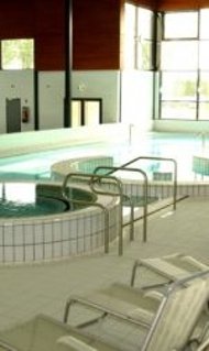 Schwimmbecken